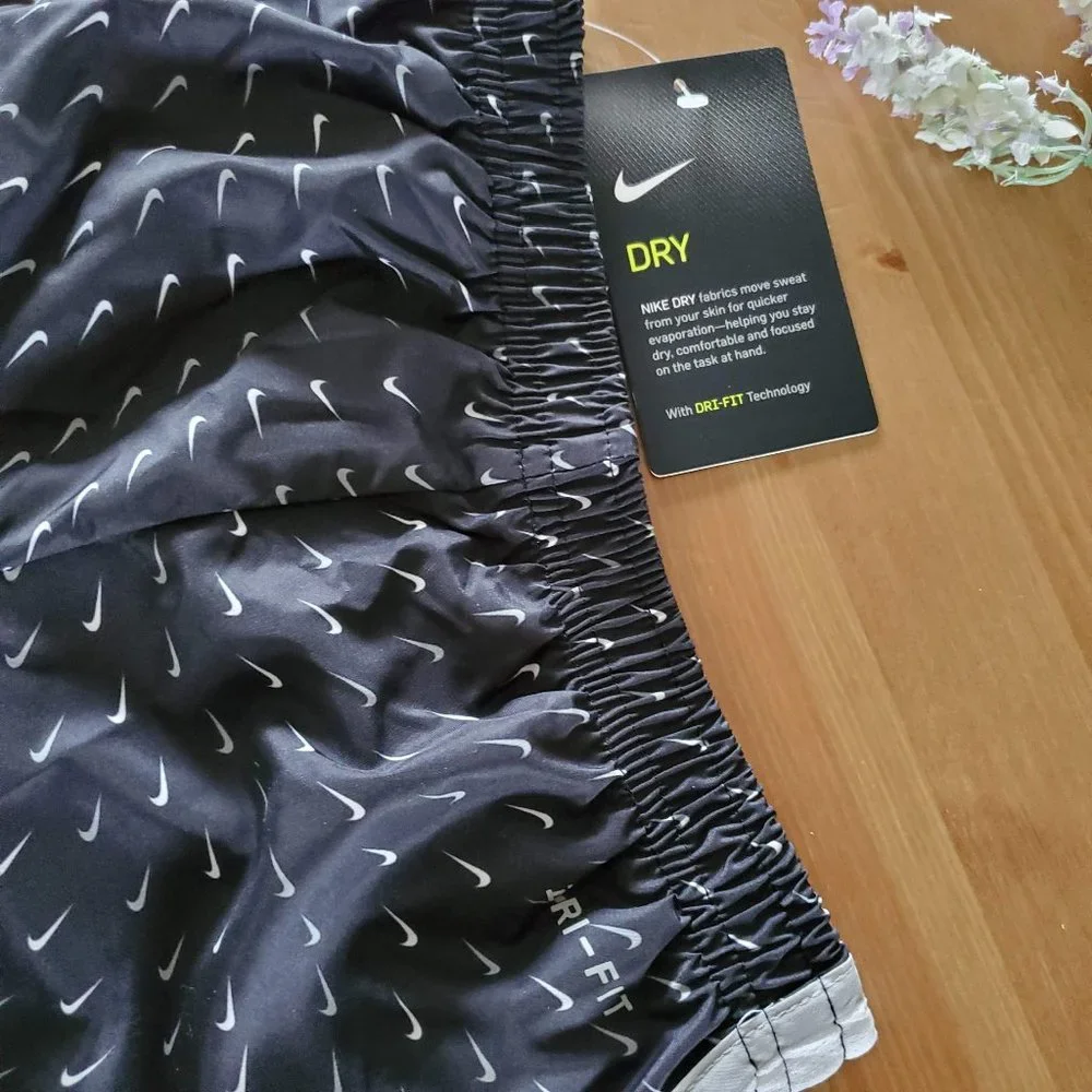 Nike Dri-FIT Shorts  6x Girl's